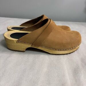 🇸🇪🤎 Vollsjö Swedish Wooden Clogs • Leather Platform Mule • Size 40 (US 9/9.5) ✨🌲